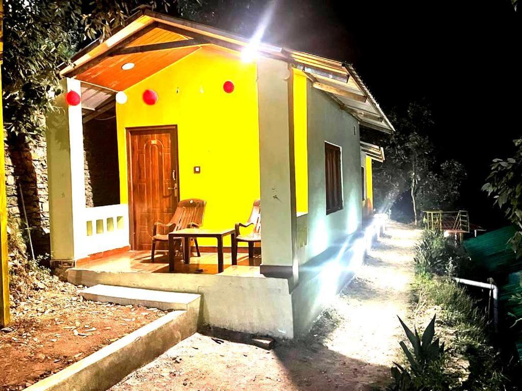 Drona Hills Resorts Kanatal Kültér fotó